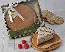 La Fromagerie' Cheese Board & Spreader